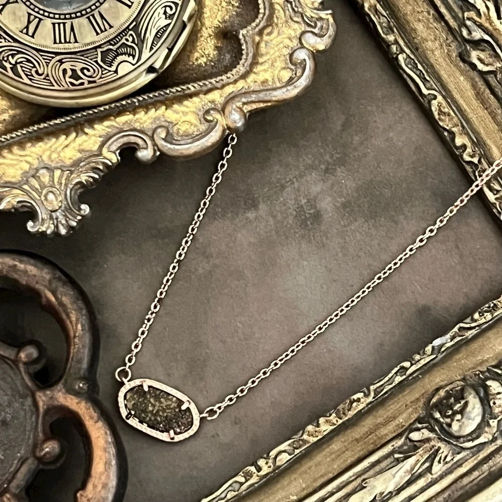 KENDRA SCOTT • Rose Gold Elisa Chocolate Drusy Necklace - Picture 3 of 4